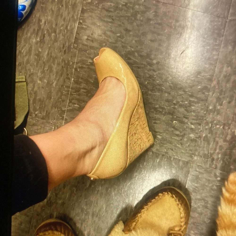 Weitzman cork and leather wedge summer shoes - Picture 3 of 10